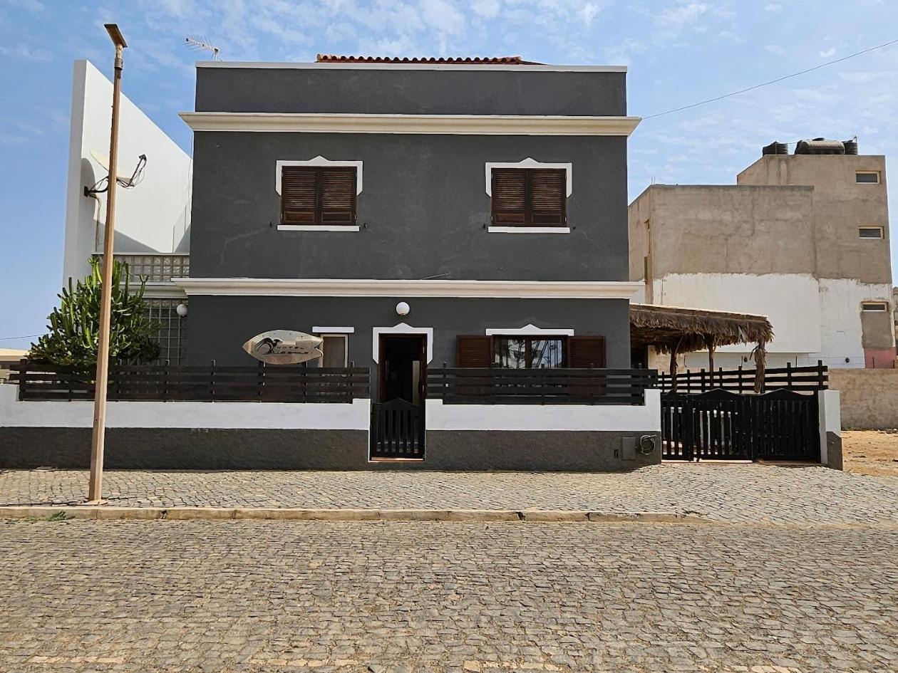 Blue Eagle Guesthouse - Casa De Hospedes サンタ・マリア エクステリア 写真